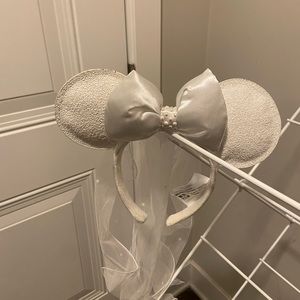 Disney fairy tale weddings minnie ears headband